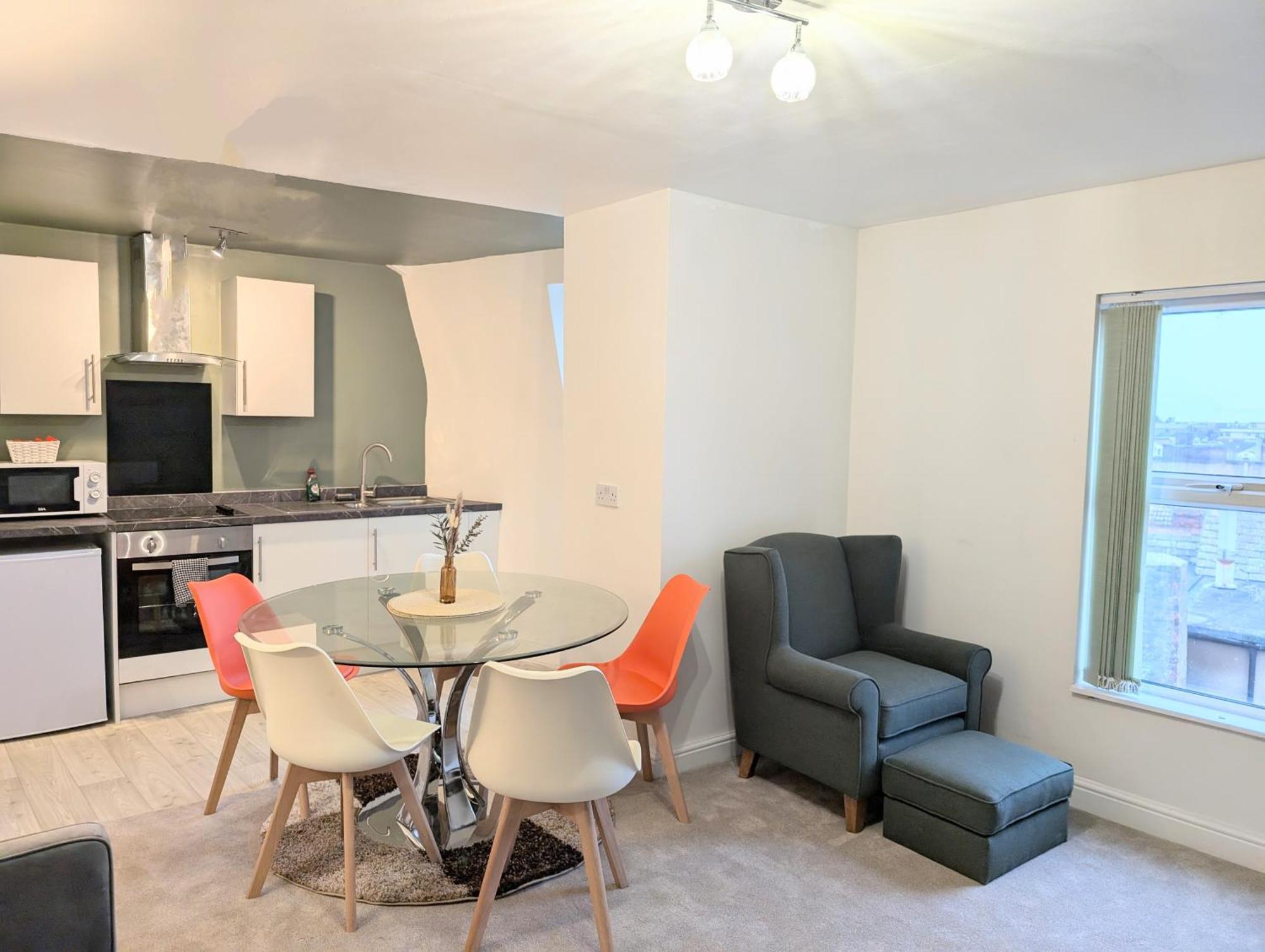 Blok 3 -Jacuzzi Suites, Apartment & Ensuite Rooms Blackpool Exterior photo
