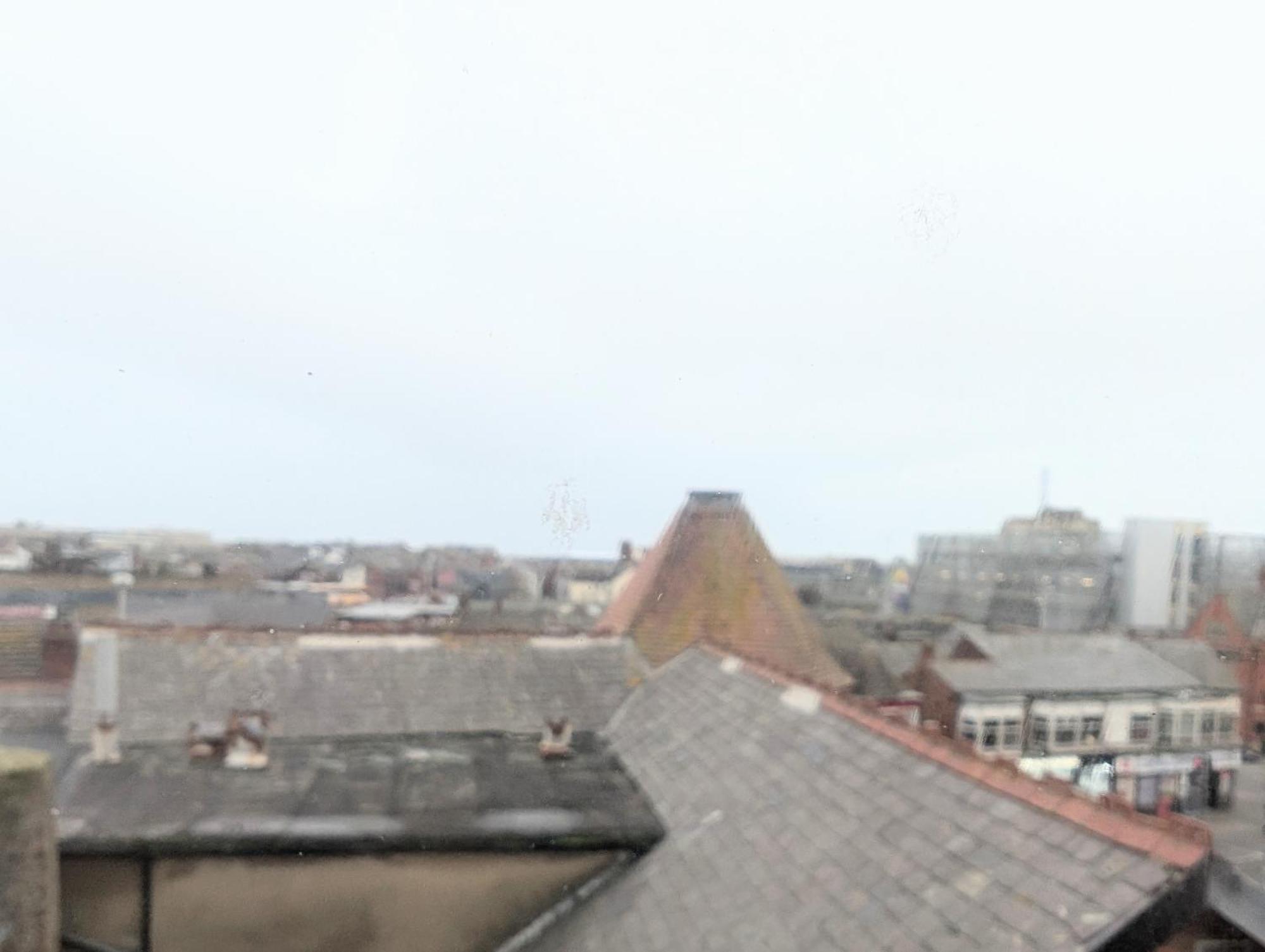 Blok 3 -Jacuzzi Suites, Apartment & Ensuite Rooms Blackpool Exterior photo